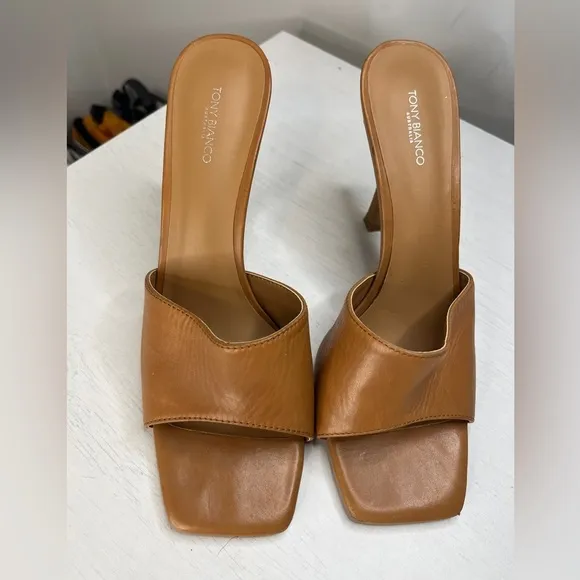 Tony Bianco Flora Mule in Tan Como Sz 8.5