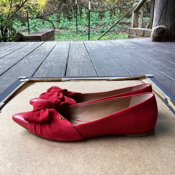 Tory Burch Elegant Red Women's Shoes with Bow Detail, size 8.5