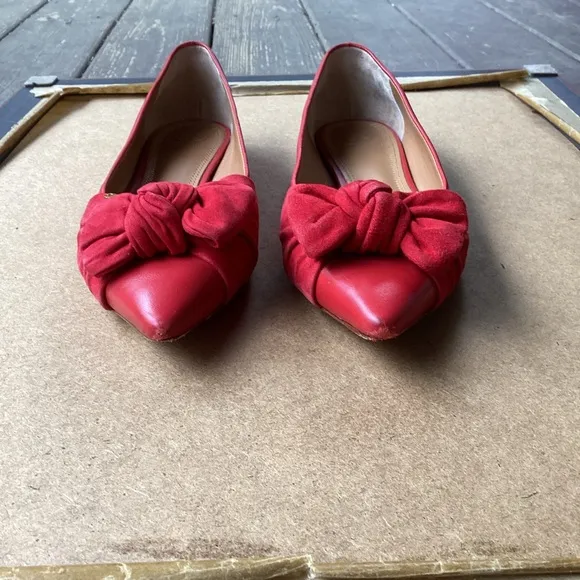 Tory Burch Elegant Red Women's Shoes with Bow Detail, size 8.5