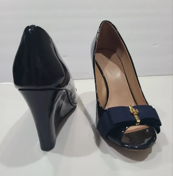 Tory Burch women's Elegant Blue Wedges leather shoes size 10 M