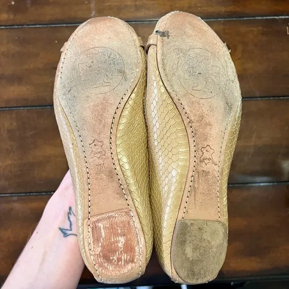 Tory Burch Women's SnakePrint Tan Flats
