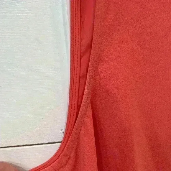 Trina Turk Pink Versatile &amp; Sexy Cocktail Summer-Ready Sleeveless Coral Size 6