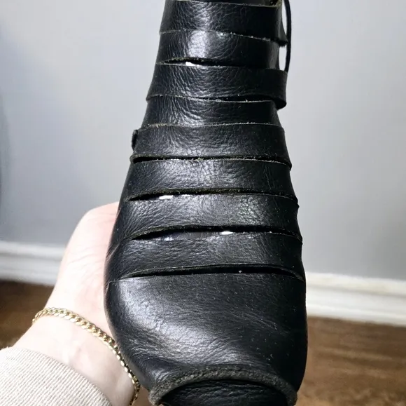 Trippen Elegant Black Leather Ankle Boots Size 9
