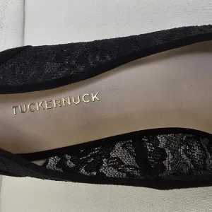 Tuckernuck Black Lace Women's Shoes