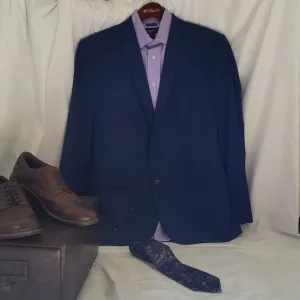 Two Piece Men's Suit w/ Dress Shirt