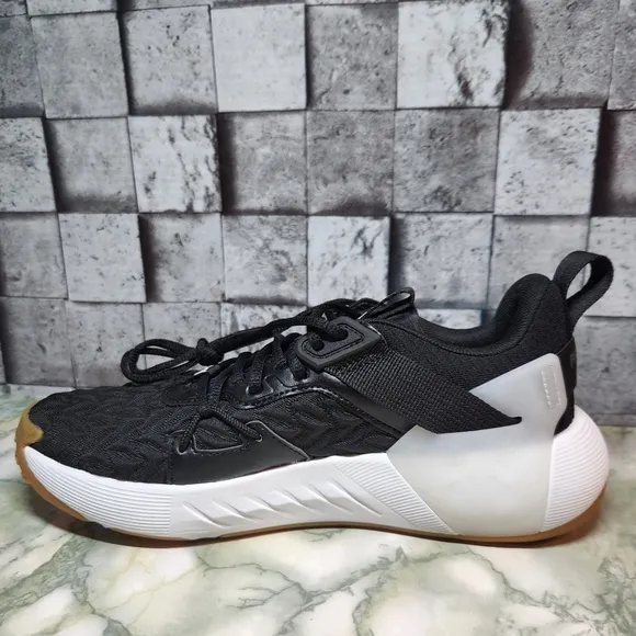 Under Armour Project Rock 6 Black Gum HOVR GS Size 6Y
