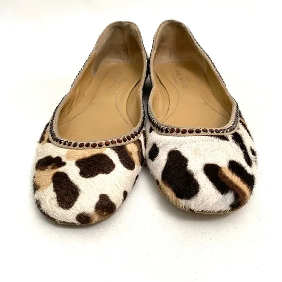 Valentino Garavani Calf Hair Animal Print Flats 7 / 37 Womens Slip On Shoes