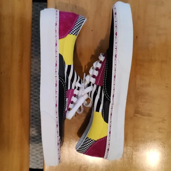 Vans Era Juxtapose pack multi color woman's size 9.5 m8