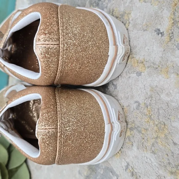 Vans Juniors Glitter Gold Old Skool Sneakers