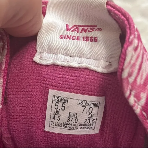VANS Sk8-Hi Skater Sneakers Shoes Pink White Heart Tie Dye Ankle Size 7.5