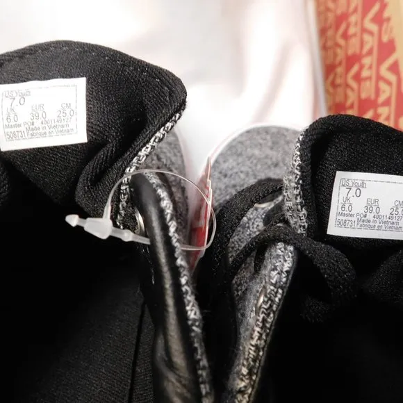 VANS WARD TEXTILE KIDS' SHOES Size Black/White Size 7
