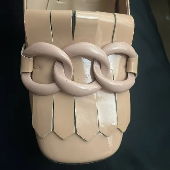 Vera Pelle Bianca DI Chunky Heel Pumps Sz (38) 8