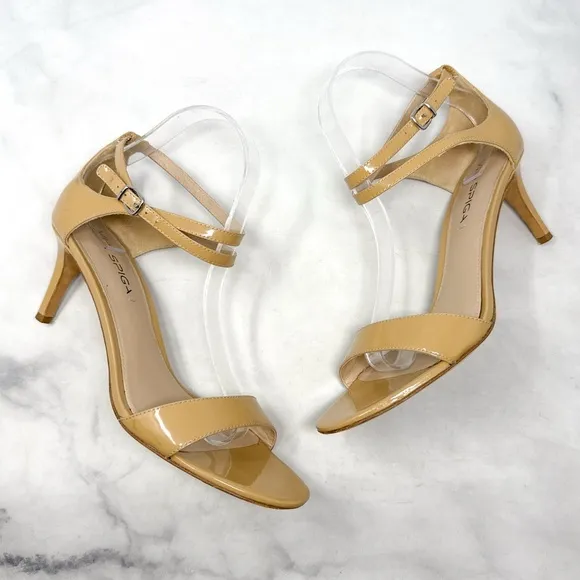 Via Spiga Leesa Patent Leather Strappy Low Midi Kitten Sandal Heels Sexy Nude 9