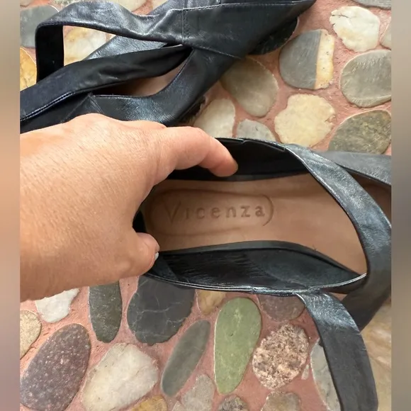 Vicenza Bow Mary Jane Flats