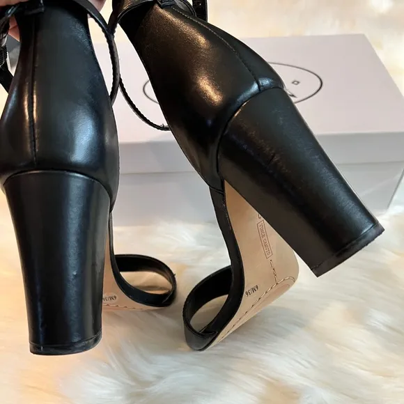 Vince Camuto Ankle Strap Black Leather Sandals