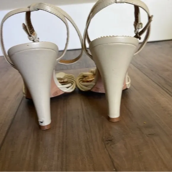 Vince camuto imagine ivory leather embellished heeled sandals s 8.5