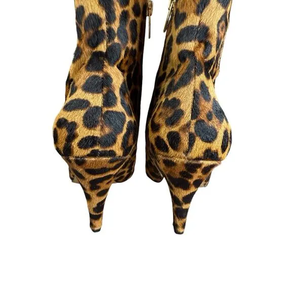 Vince Camuto Nandi2 Leopard Calf Hair Pointed Toe Booties Size 10 M