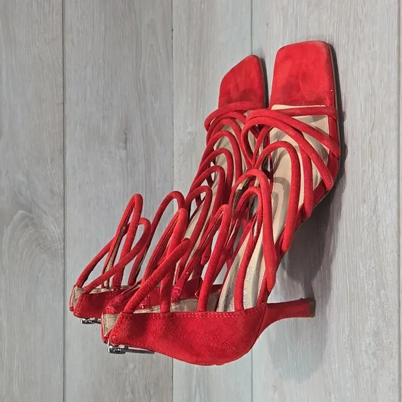 Vince Camuto Women Ambaritan SquareElegant Red Strappy Heels Sandals Shoes Sz 8M
