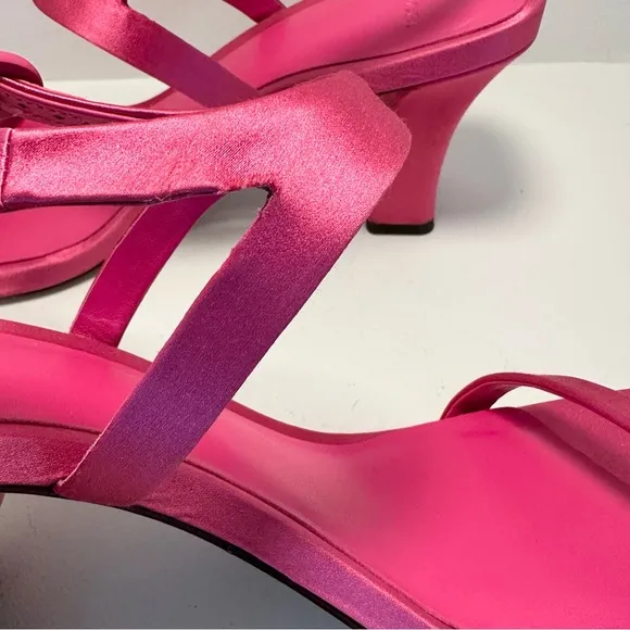 VINCE Luella Satin Ankle-Strap Burnt Rose Sandals Size 9 New