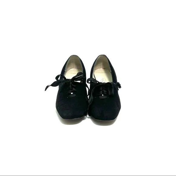 Vintage 1950s black suede lace up pumps