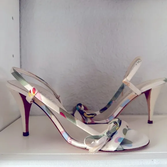 Vintage Chanel 2005 Interlocking CC Logo Slingback Sandals