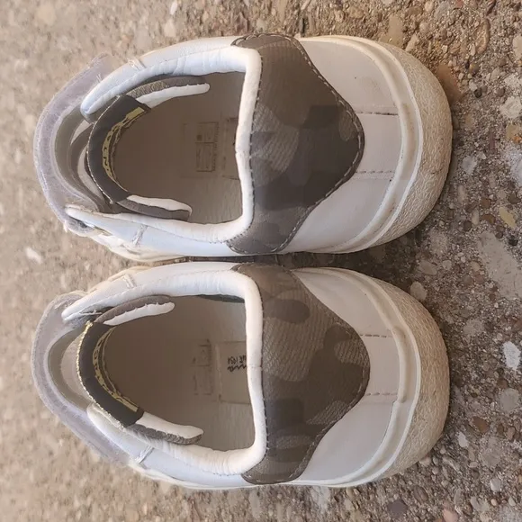 Vintage Havana Charlee Three Strap Glitter Star Sneaker 9 Toddler