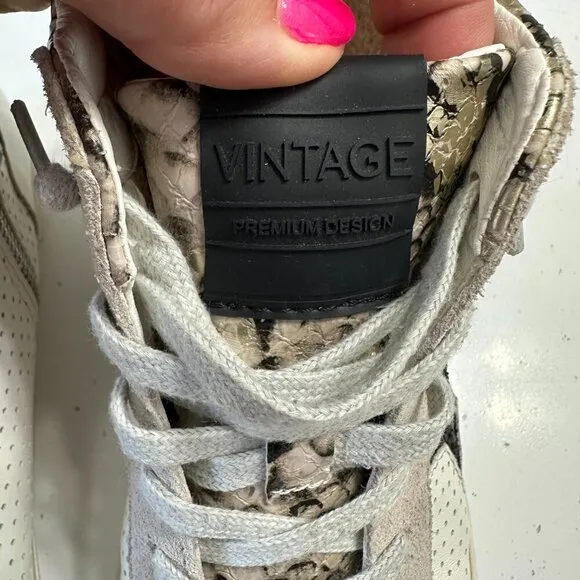 Vintage Havana Womens Lester High Top Slip On Athletic Sneaker 9 Snake Star Shoe