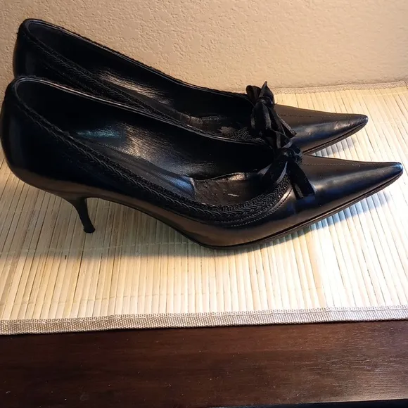 Vintage PRADA Elegant Black Leather &amp; Velvet Bows Women's Heels EU Size 39.5