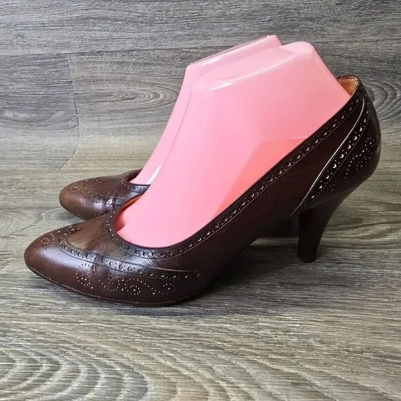Vintage Ralph Lauren Womens 8.5 Wing Tip Leather Classic‎ Pumps Heels Old Money