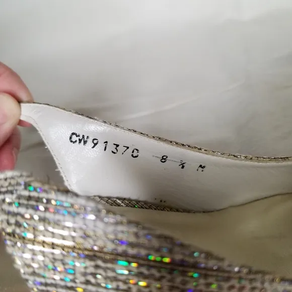 Vintage Stuart Weitzman Aurora glitter sling back pumps shoes silver gold 8.5
