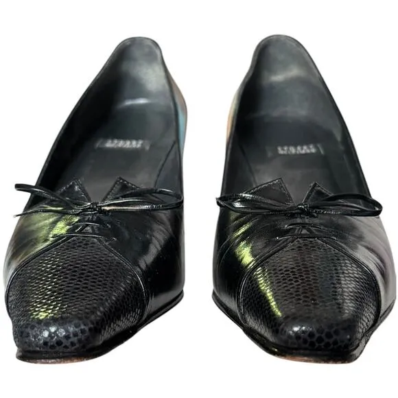 Vintage Stuart Weitzman Black Leather Square Toe Pumps bow Made in Spain size 5