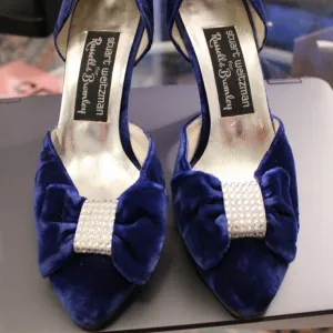 Vintage Stuart Weitzman Blue Velvet Heels Rhinestone Bow Evening Shoes  7