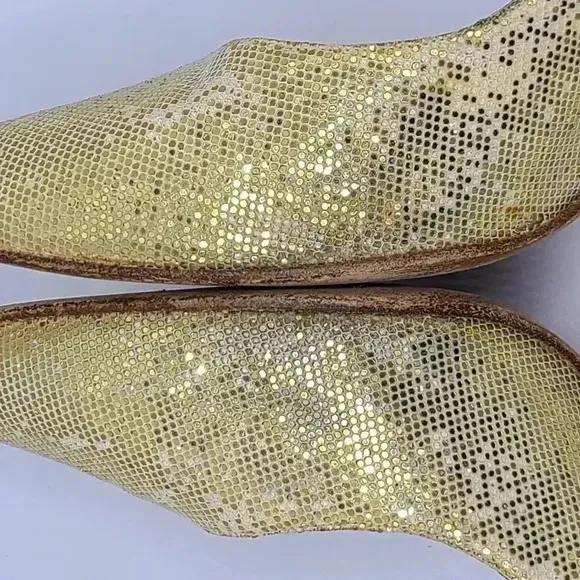 Vintage Stuart Weitzman Martinique Gold Glitter Pointed Toe Stiletto Heels 7.5