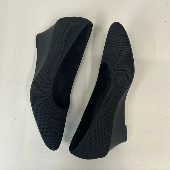 Vivaia Tamia Wedge Pro Almond Toe Black Pumps Size 42