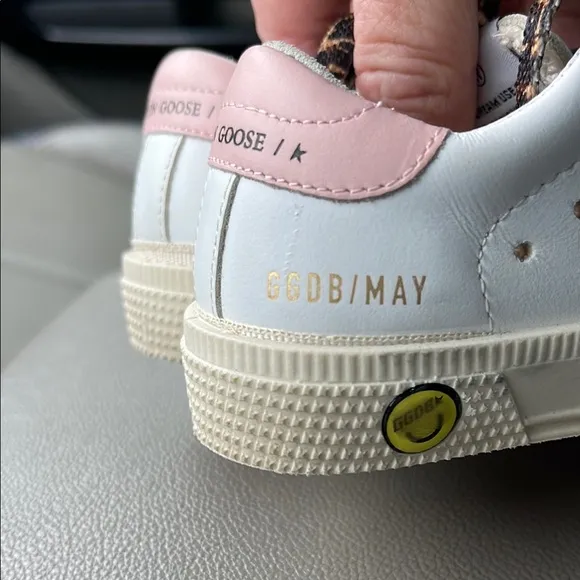 White and Pink Kids Shoes with Glitter Star