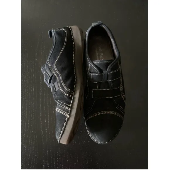 Woman’s Joseph Seibel black shoes size 41