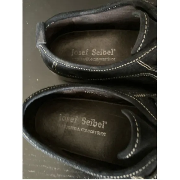 Woman’s Joseph Seibel black shoes size 41