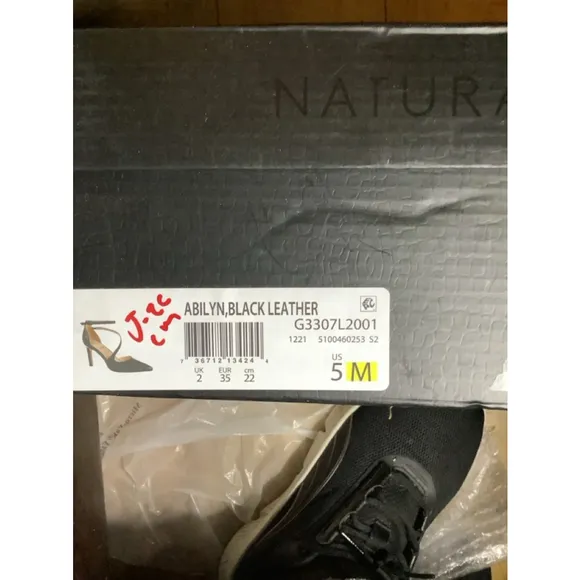 Women Naturalizer Abilyn Heels Shoes Size 5M Black