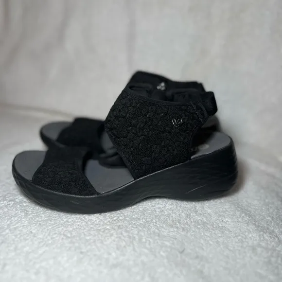 Women's Black Wedge Sandals