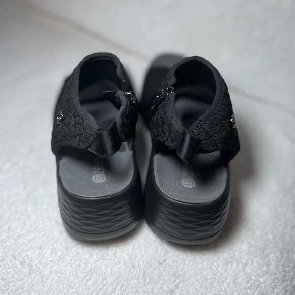 Women's Black Wedge Sandals