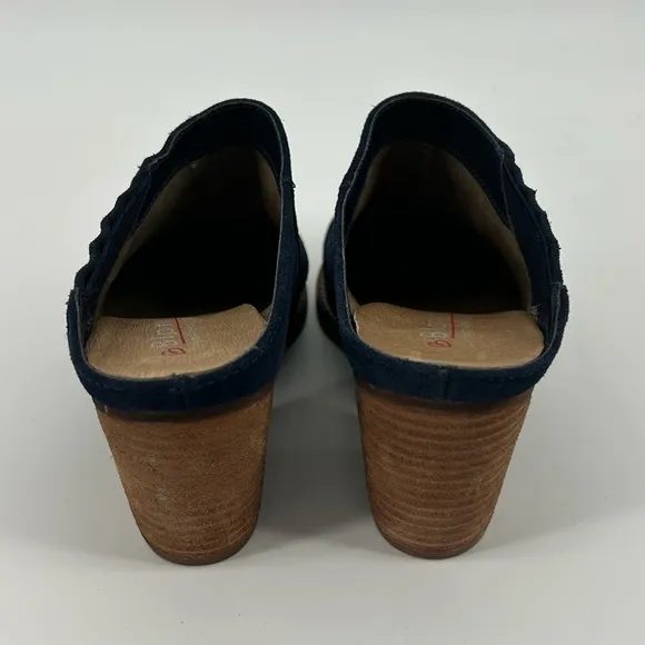 Women’s Blondo Norwich Navy Waterproof Suede Leather Clogs Mules Size 8.5 M EUC