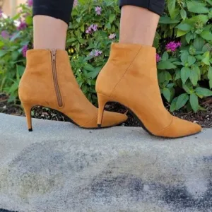 Women's Mocha Pointy Toe Ankle Boots