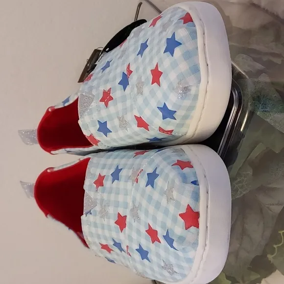 Womens Patriotic Toms Alpargata Glow in the Dark Stars