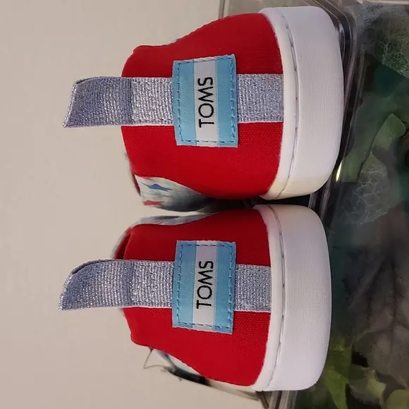 Womens Patriotic Toms Alpargata Glow in the Dark Stars
