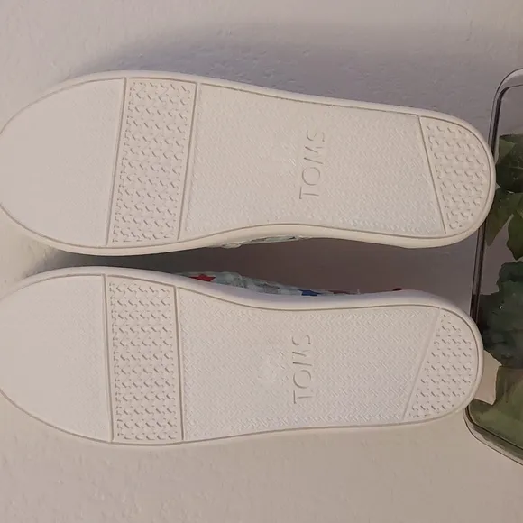 Womens Patriotic Toms Alpargata Glow in the Dark Stars
