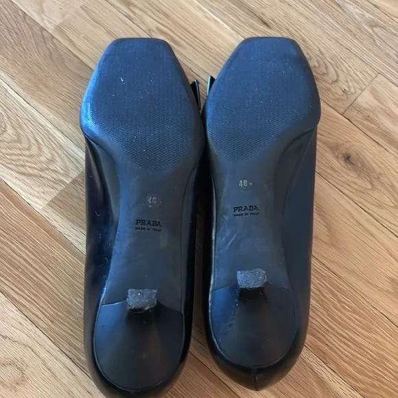 Women’s PRADA gorgeous pumps!