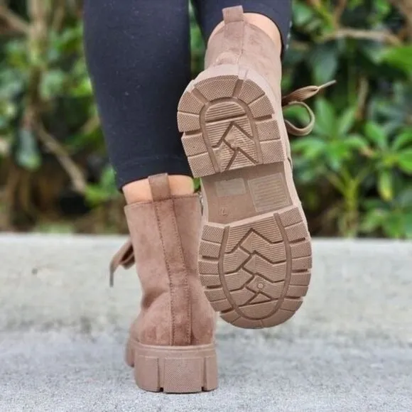 Womens Suede Nude Combat Ankle Boots Lace Up‎ Heeled