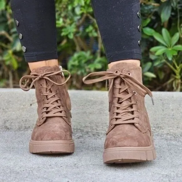 Womens Suede Nude Combat Ankle Boots Lace Up‎ Heeled