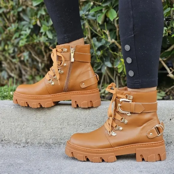 Womens Tan Combat Ankle Boots Lace Up Heeled