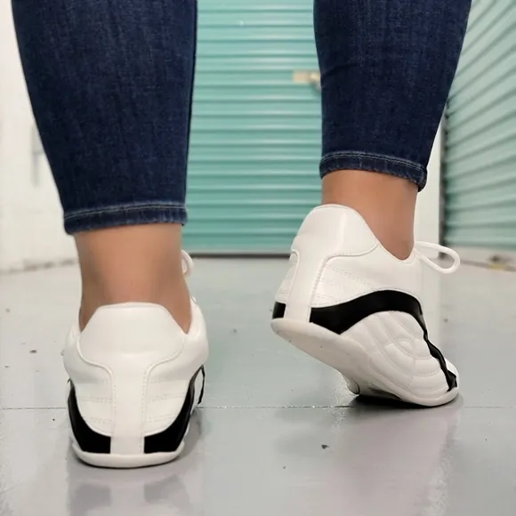 Women's White Low Top Sneakers